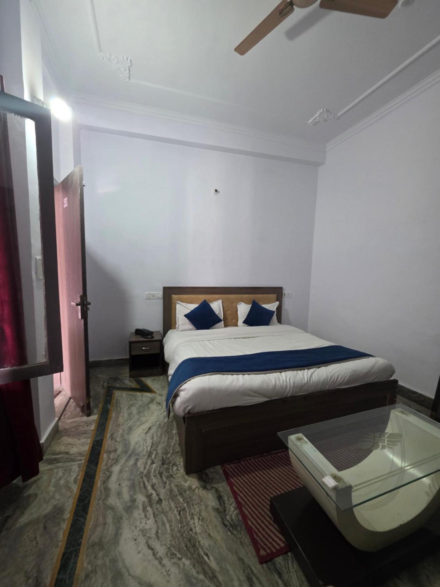Siddhi Vinayak Hotel And Banquet บีมตาล ภายนอก รูปภาพ